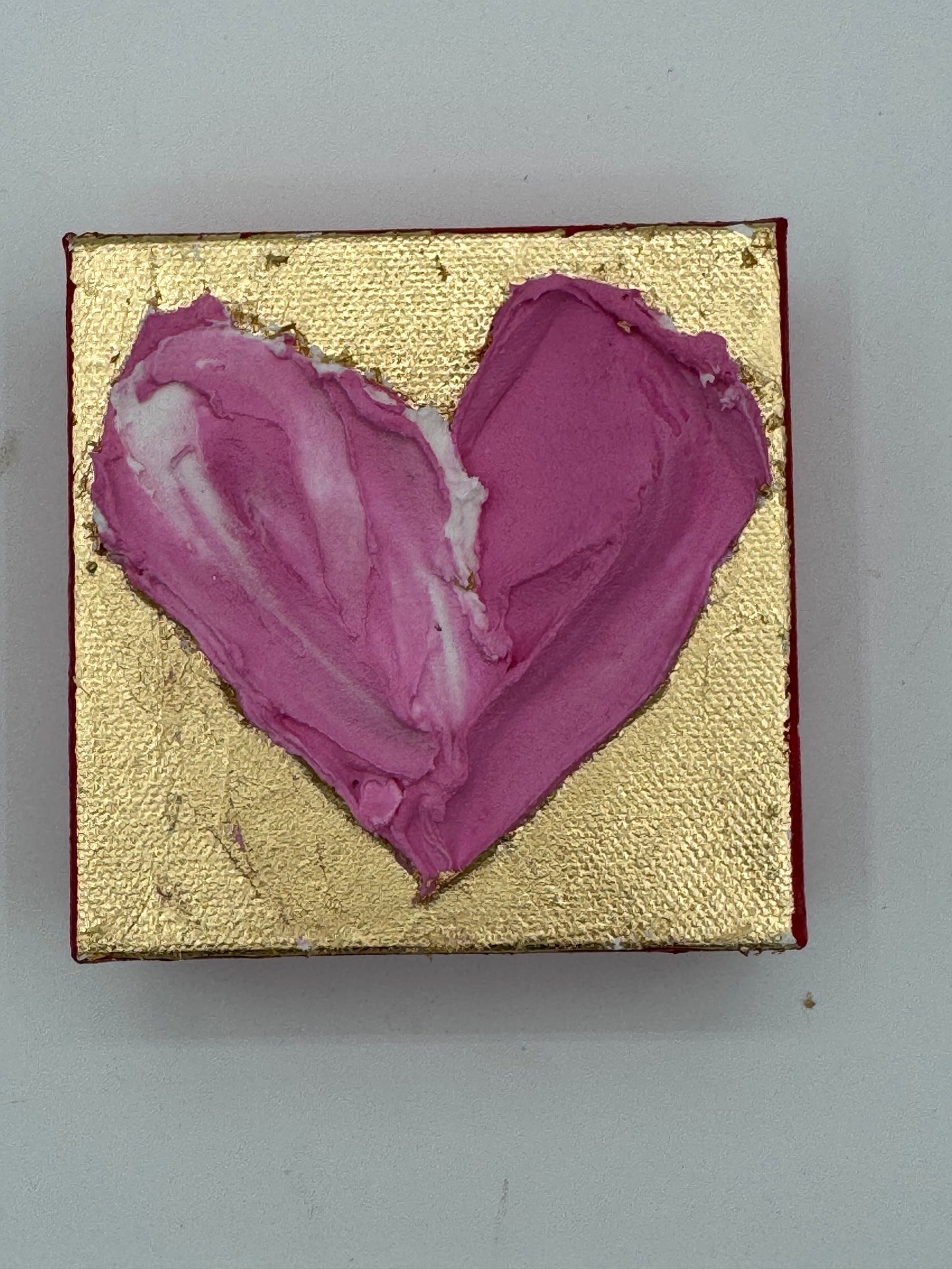 Valentine Pops Heart on Gold